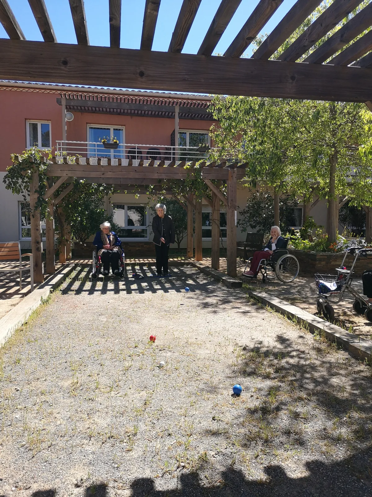 LES JEUX  OLYMPIQUES  AU GRAND JARDIN 
