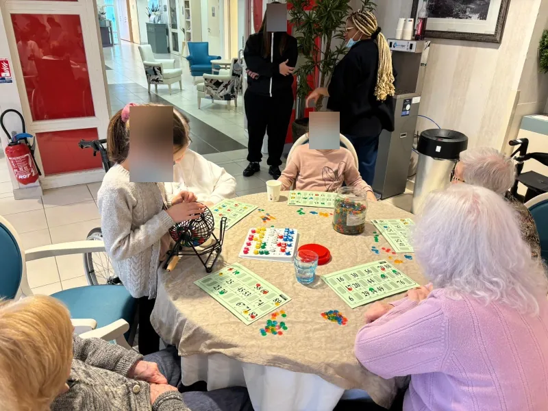 Rencontre intergénérationnelle à l'EHPAD d'Esbly