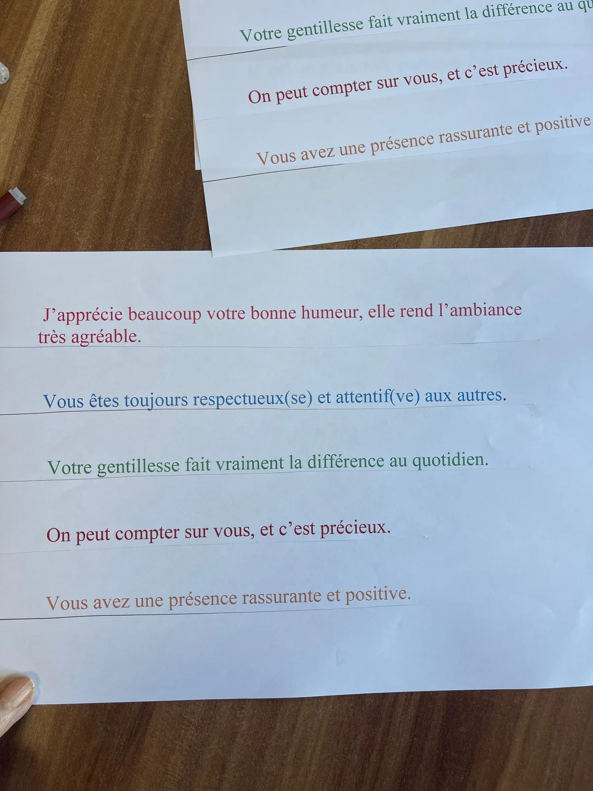 La Journée du Compliment : des mots qui font du bien entre résidents et équipe