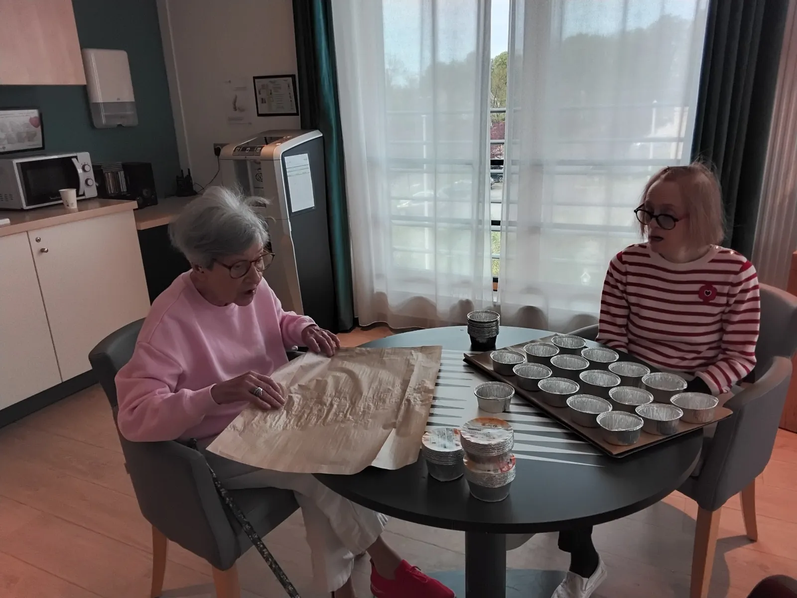 Les résidents mettent la main à la pâte!