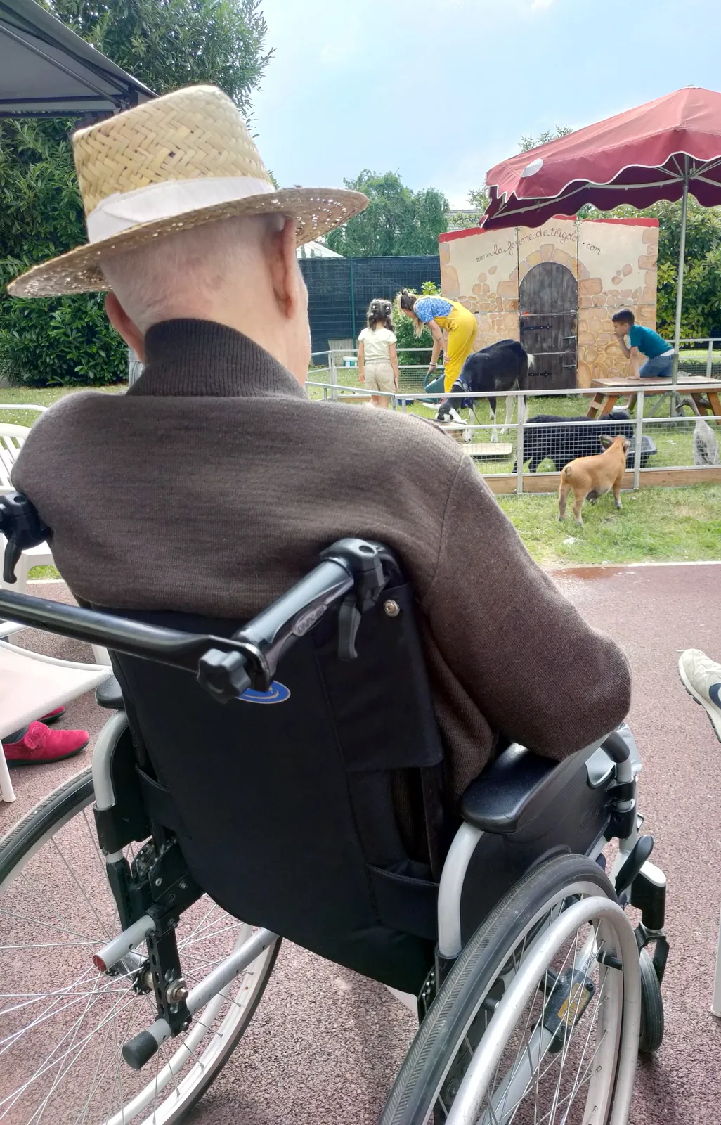 Les activités d’animation poursuivent des objectifs précis au seins de l'EHPAD les Jardins de Longuiolles à Vaujours 93