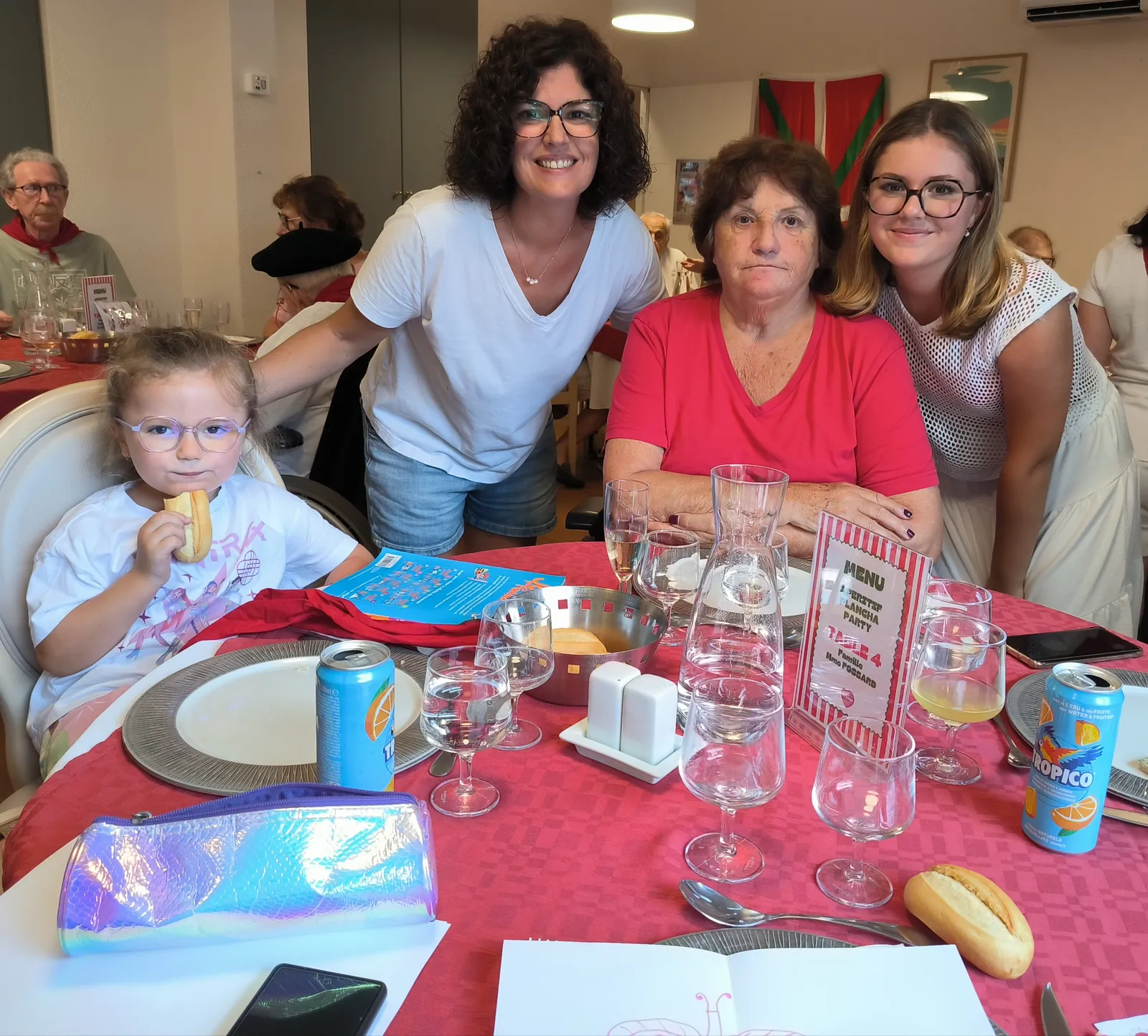 Les Fêtes de Bayonne s'invitent à la résidence : un déjeuner convivial et gourmand