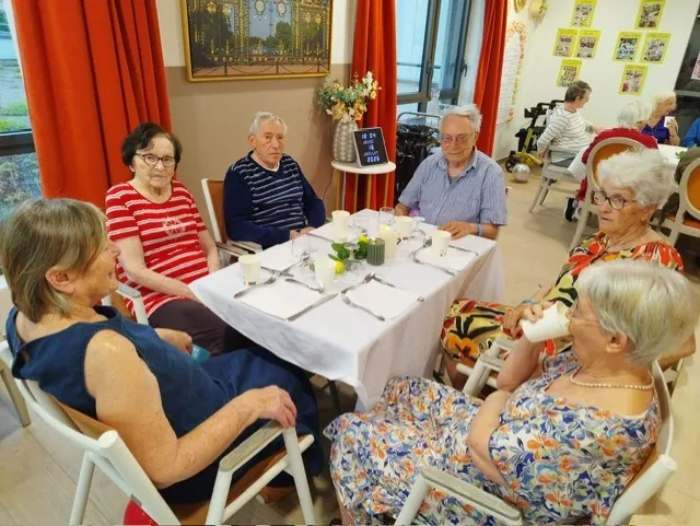 Soirée estivale à la résidence des terrasses de l'étoile