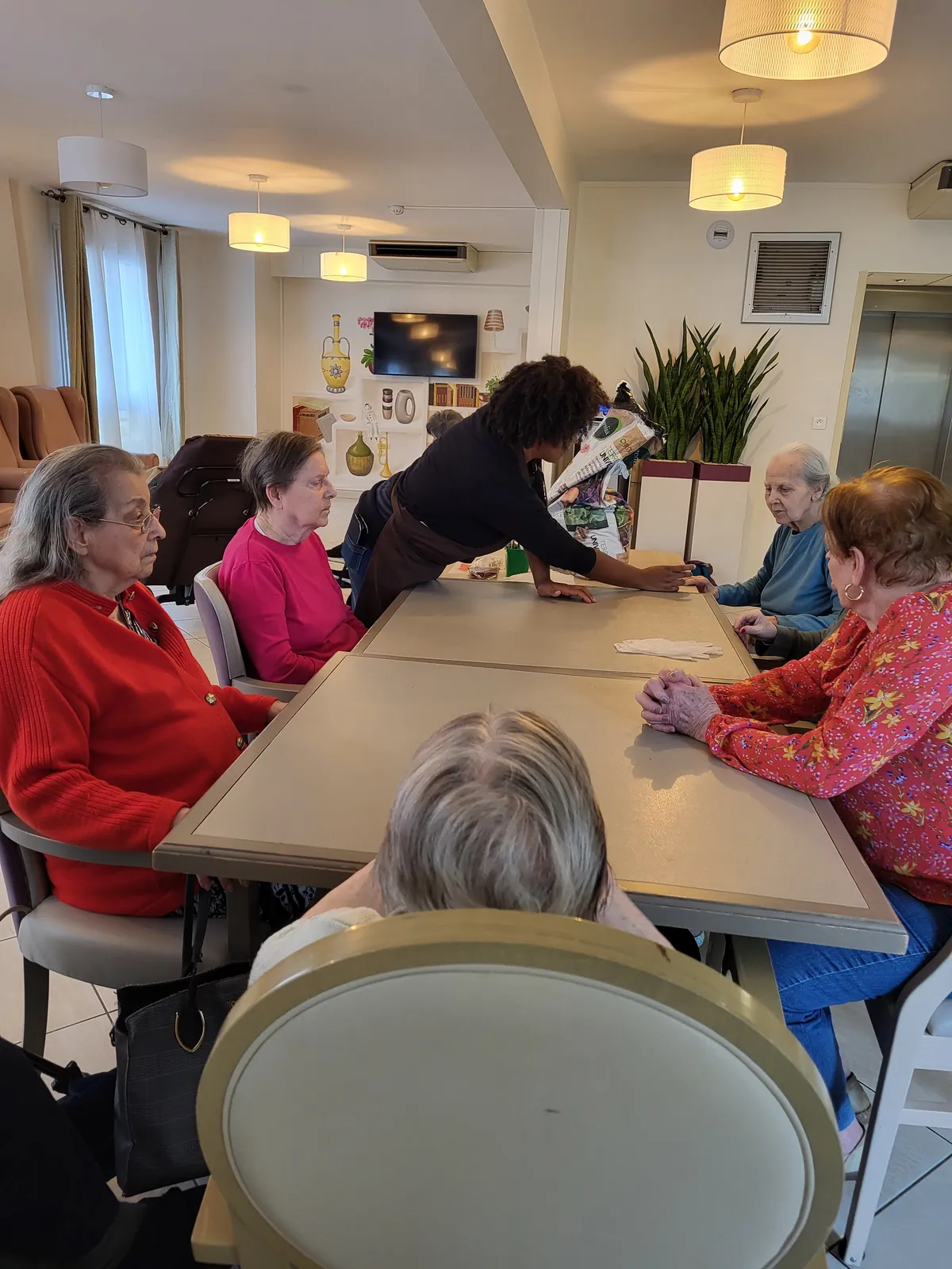 Atelier jardinage a la résidences les adrets a Clichy 