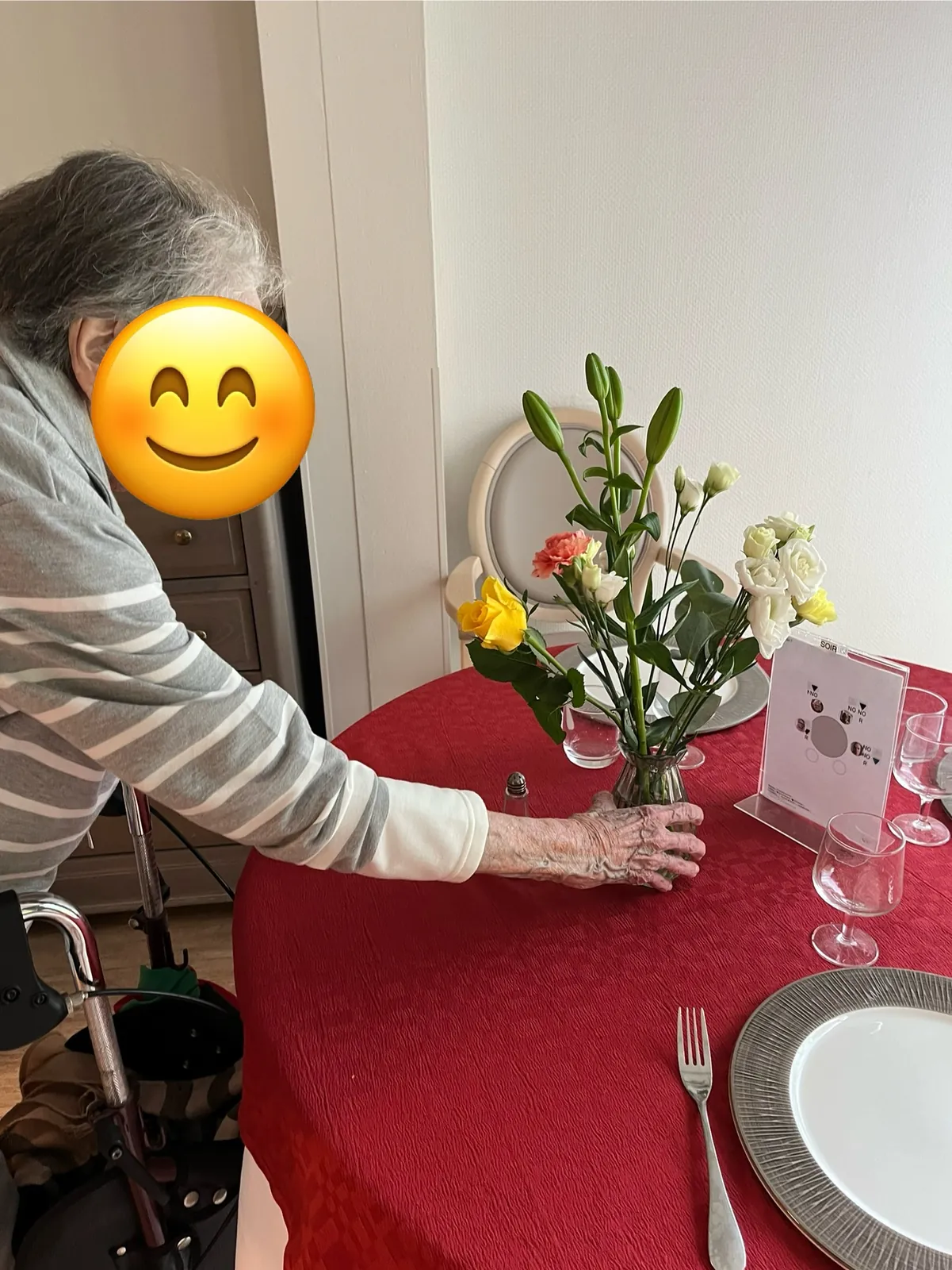 Une bonne odeur de fleurs fraîches embaume le rez-de-chaussée !