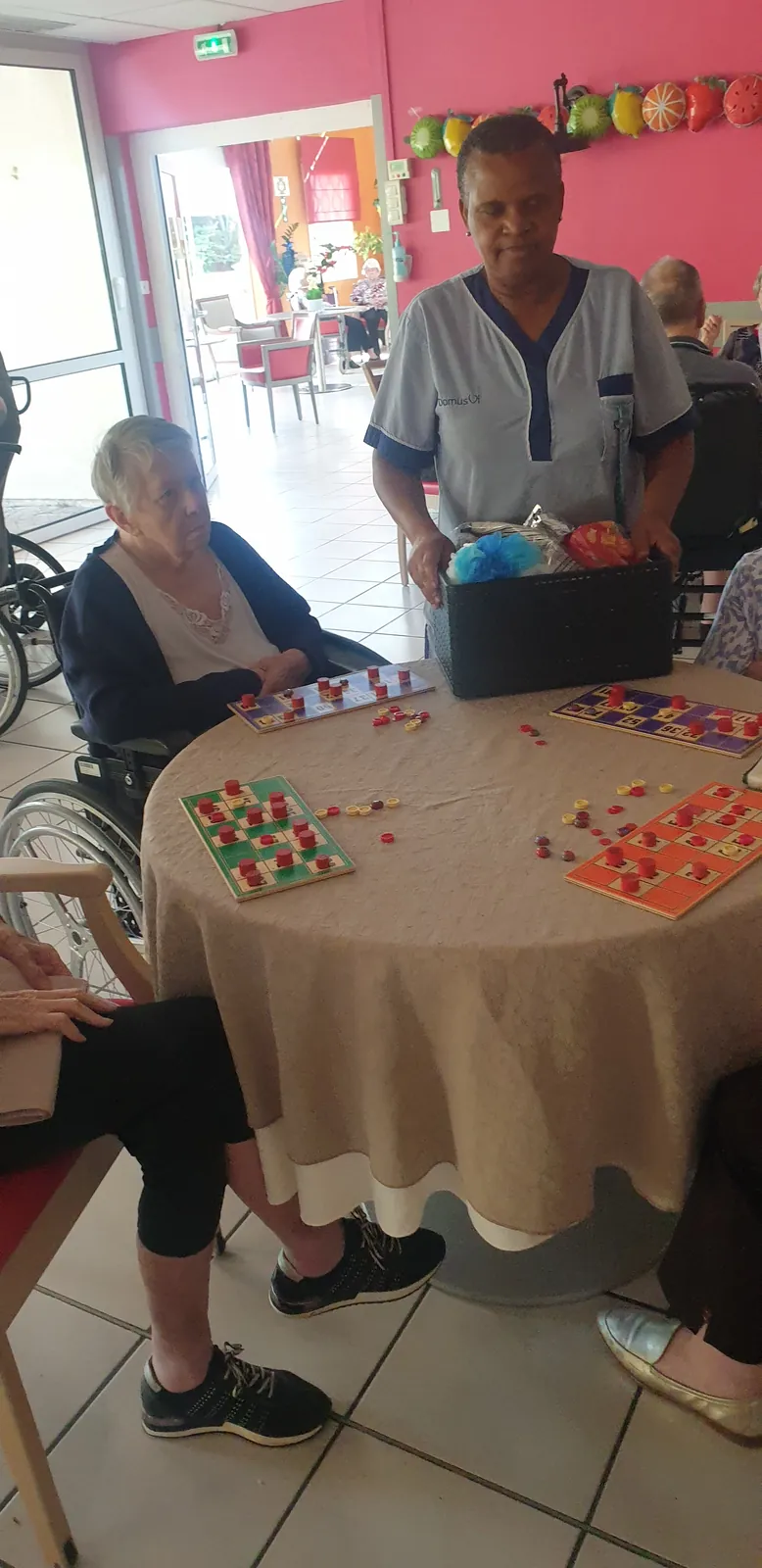 Après midi dansante avec les aides soignantes 