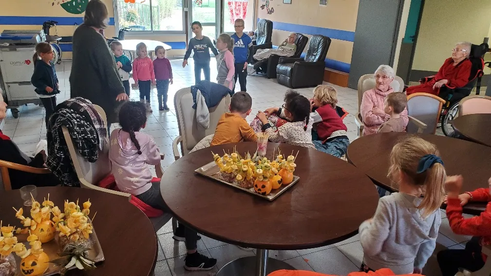 Les enfants du centre de loisirs nous rendent visite !