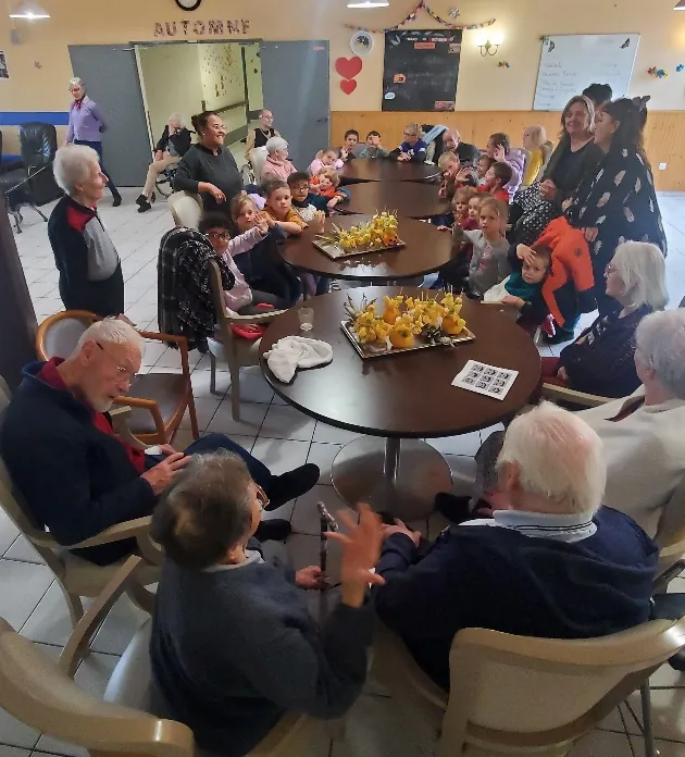 Les enfants du centre de loisirs nous rendent visite !
