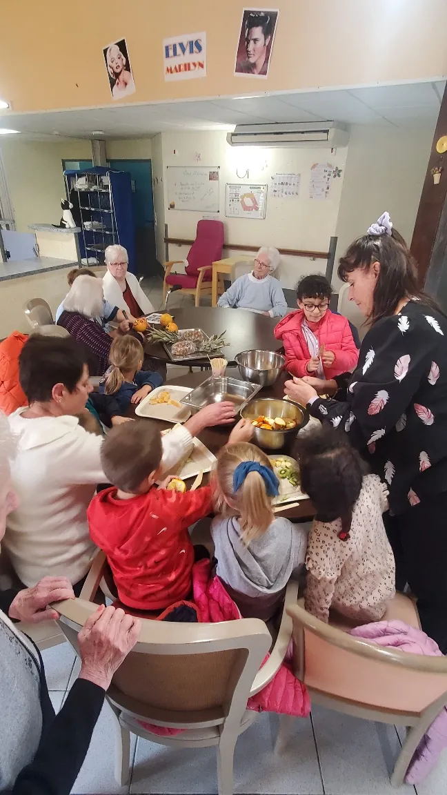 Les enfants du centre de loisirs nous rendent visite !