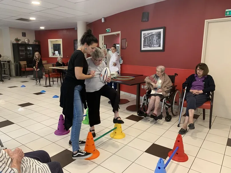 Rugby intergénérationnel à Médicis !