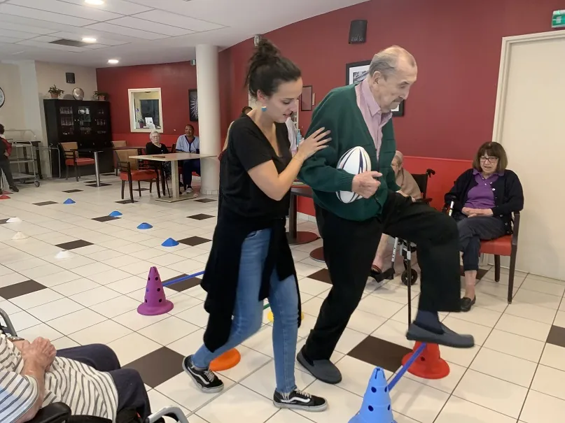 Rugby intergénérationnel à Médicis !