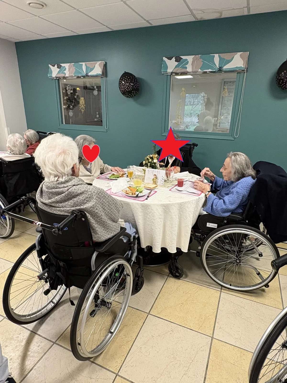Ambiance festive aux Jardins Médicis pour le Nouvel An ! 