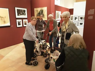 Un jour un artiste Ernest Pignon Ernest : visite au musée de Carpentras