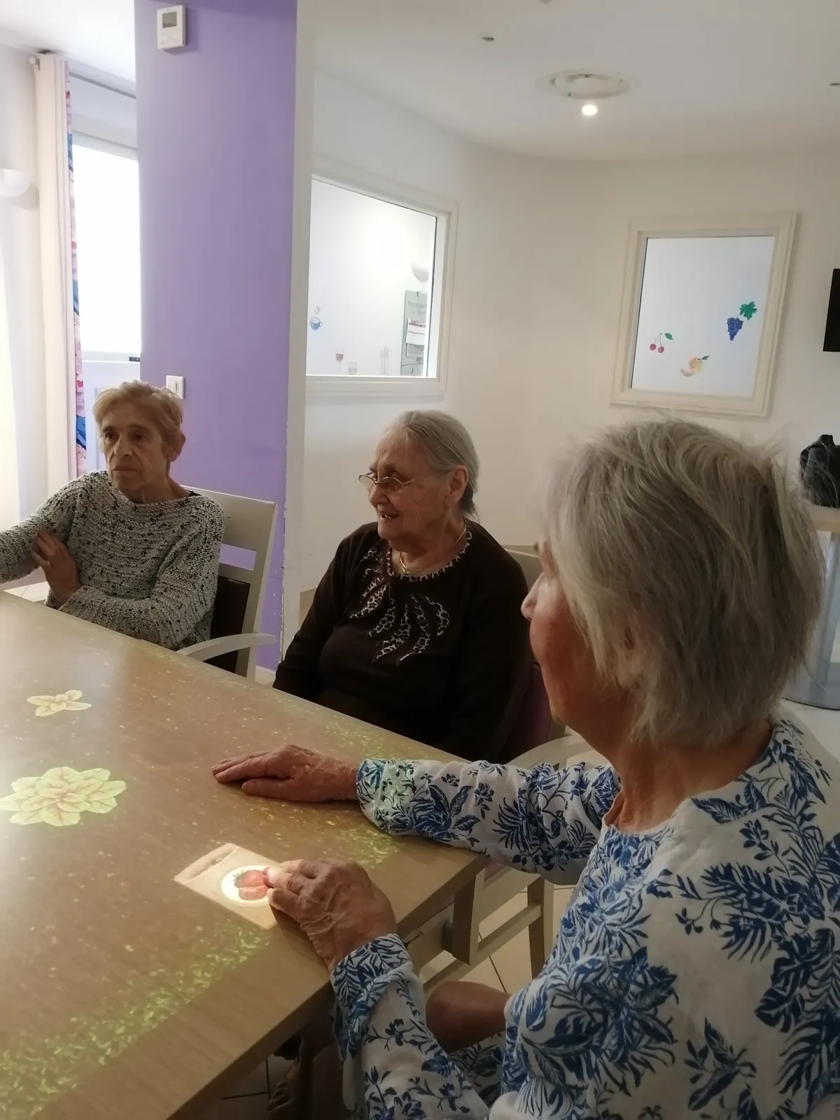 Table interactive 