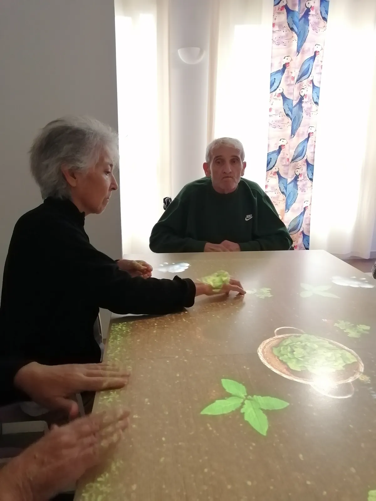 Table interactive 