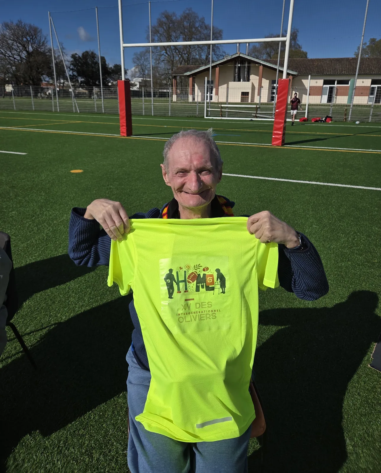 Rugby pour tous : une rencontre intergénérationnelle réussie