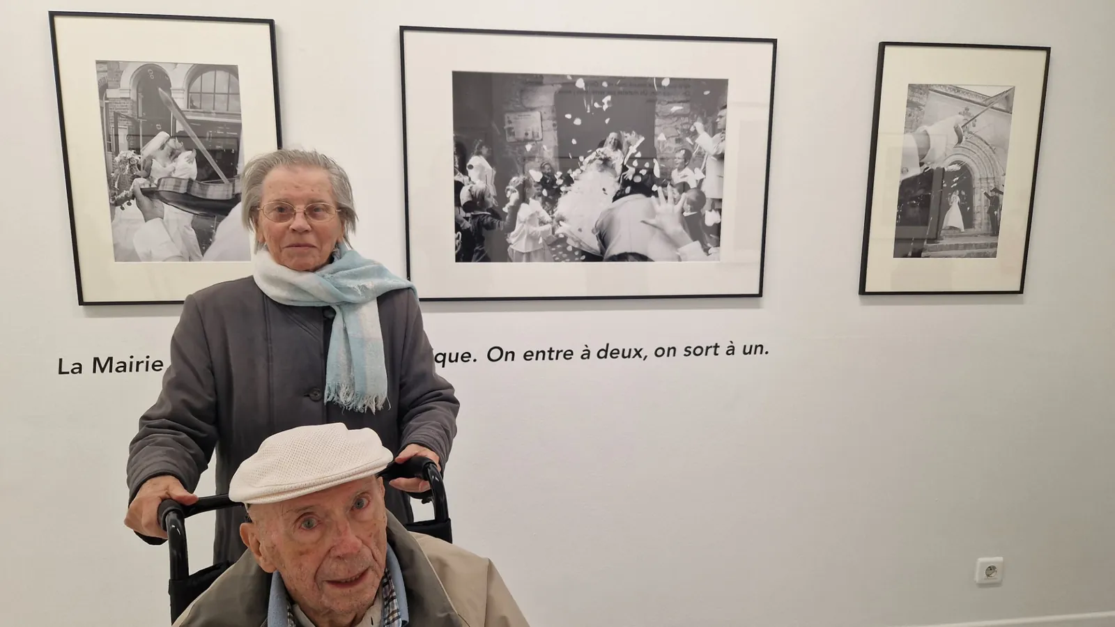 Visite d'une exposition de photo Gérad Uferas à la villa Tamaris de la Seyne sur Mer