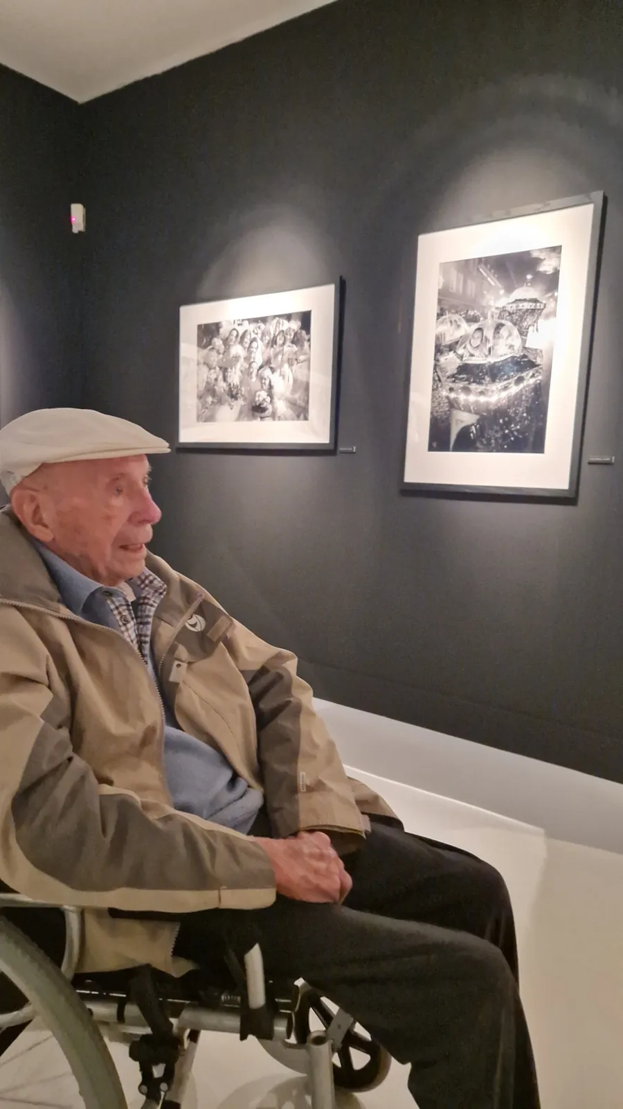 Visite d'une exposition de photo Gérad Uferas à la villa Tamaris de la Seyne sur Mer