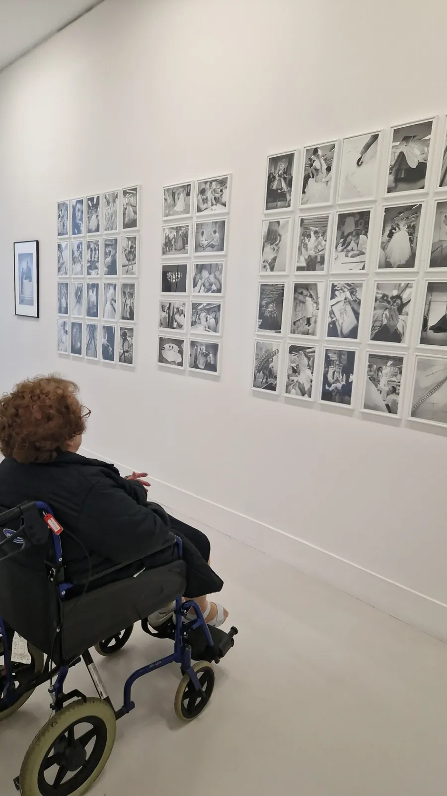 Visite d'une exposition de photo Gérad Uferas à la villa Tamaris de la Seyne sur Mer