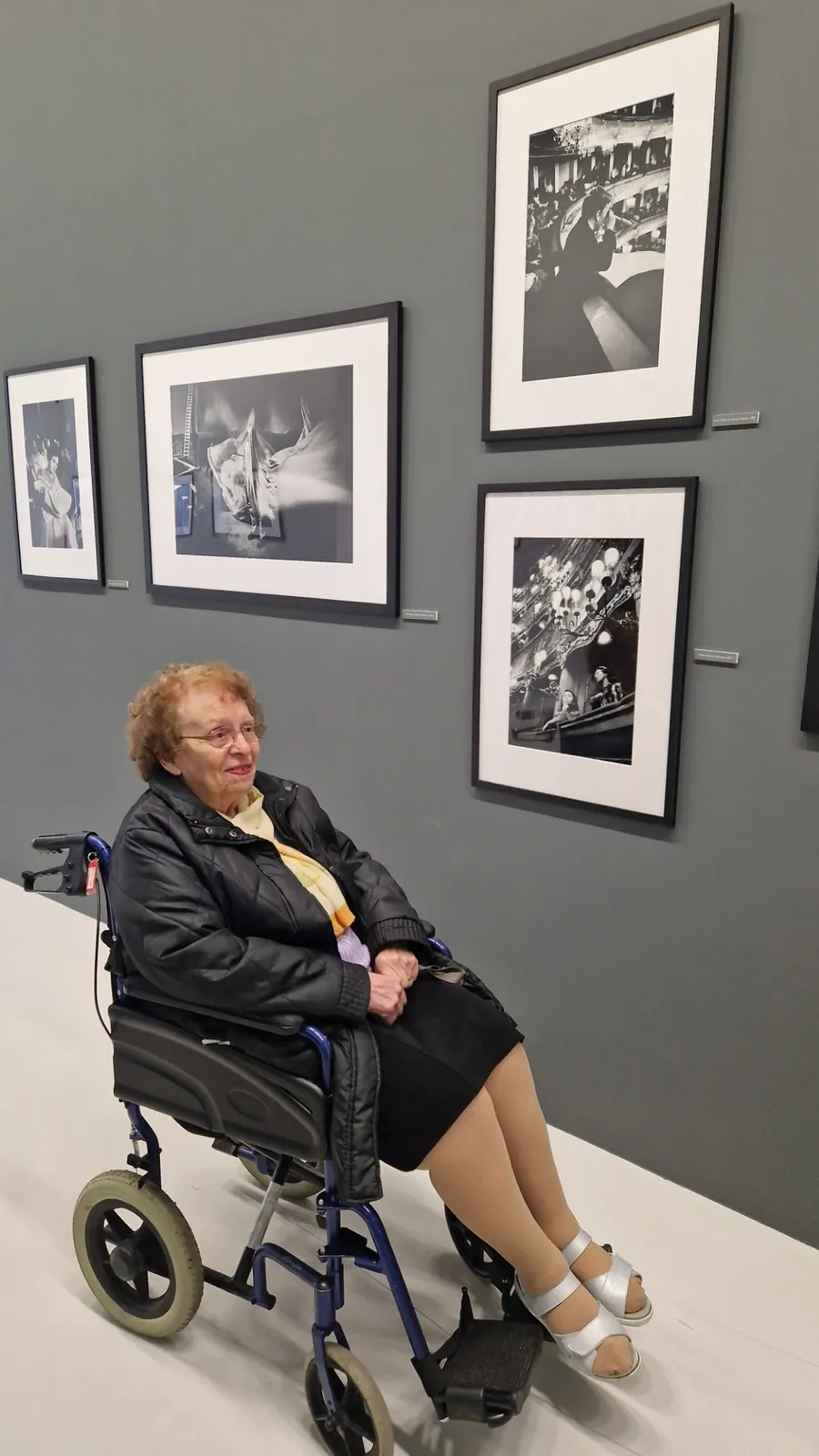 Visite d'une exposition de photo Gérad Uferas à la villa Tamaris de la Seyne sur Mer