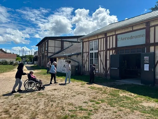 Exposition" l'Envolée" à Port Aviation