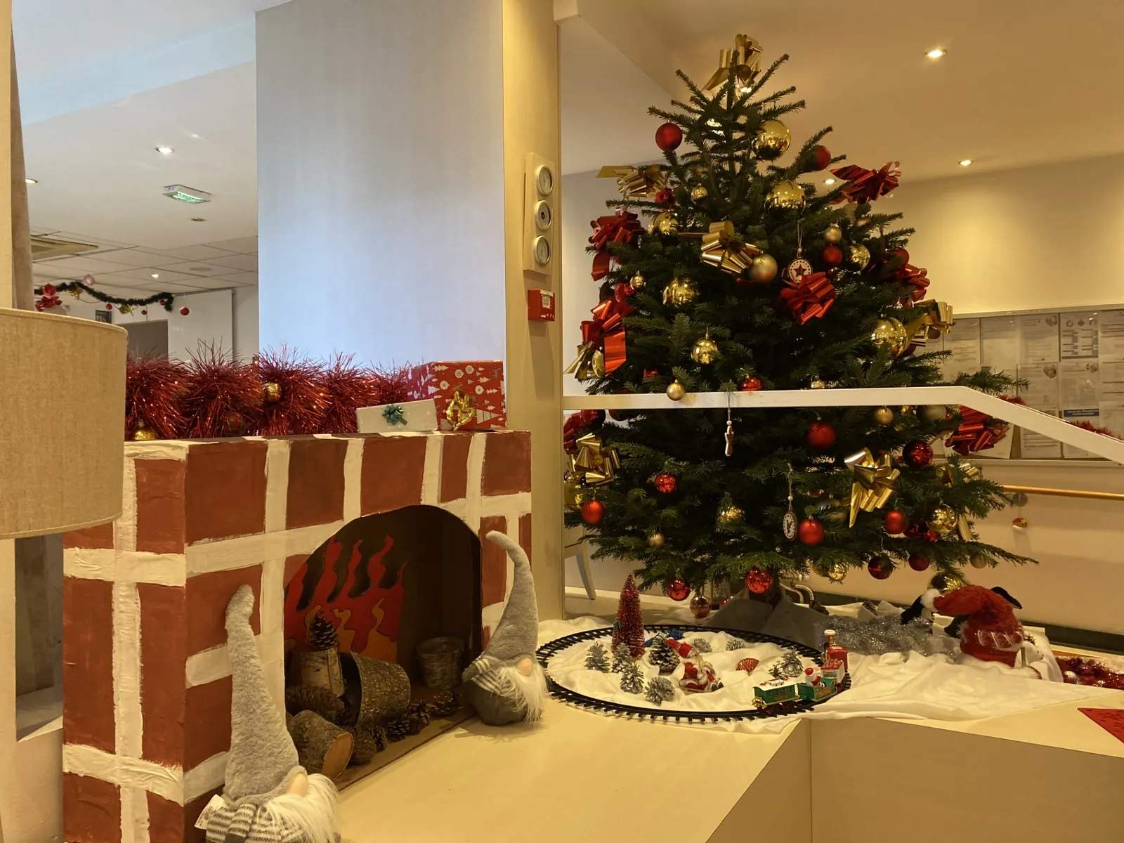 TOUT EST PRET POUR NOEL 