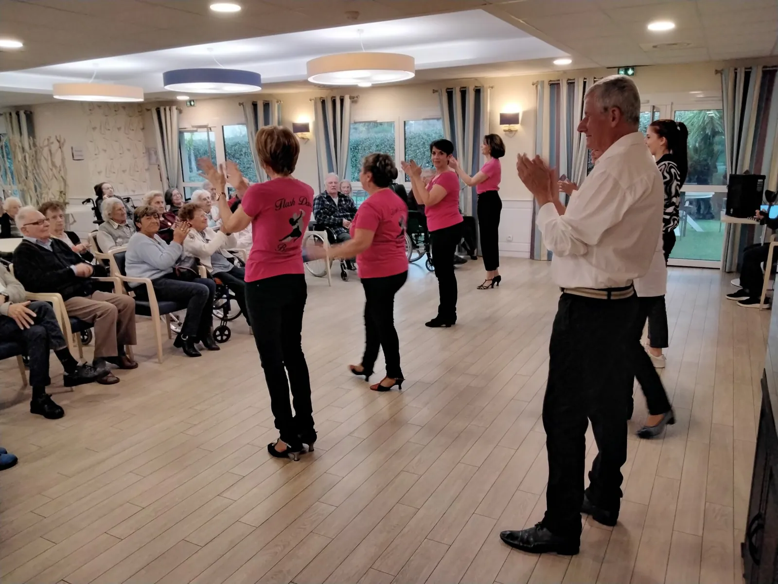 UN VENDREDI CULTUREL DEDIE A LA DANSE 