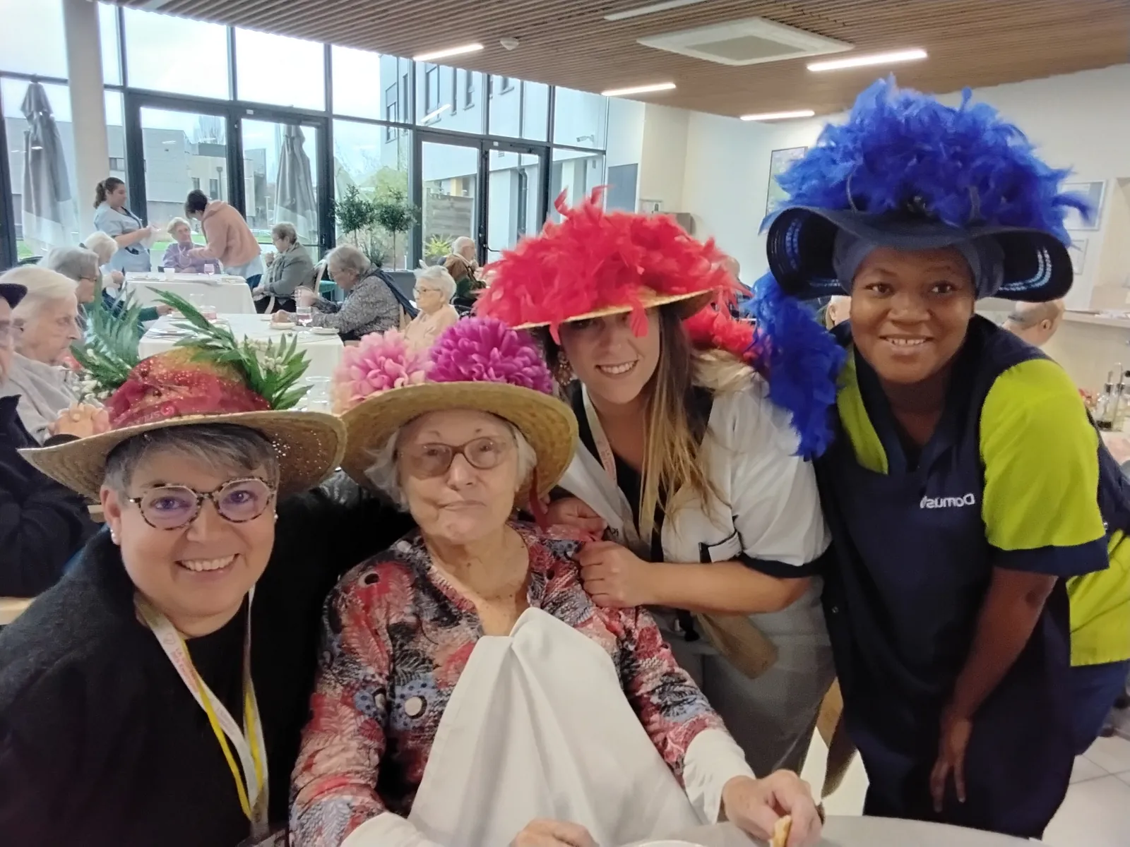  Les résidents des Jardins de l’Aunette fêtent les Catherinettes