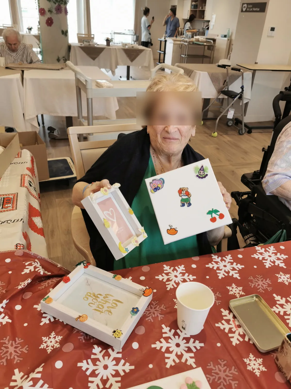 Atelier créatif cet après-midi avec Annie 