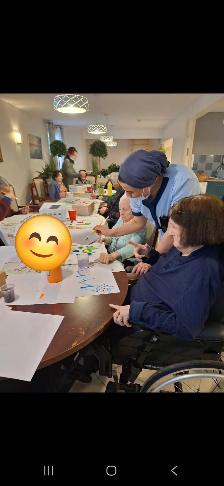 l’atelier peinture du 20 décembre la résidence les Adrets 