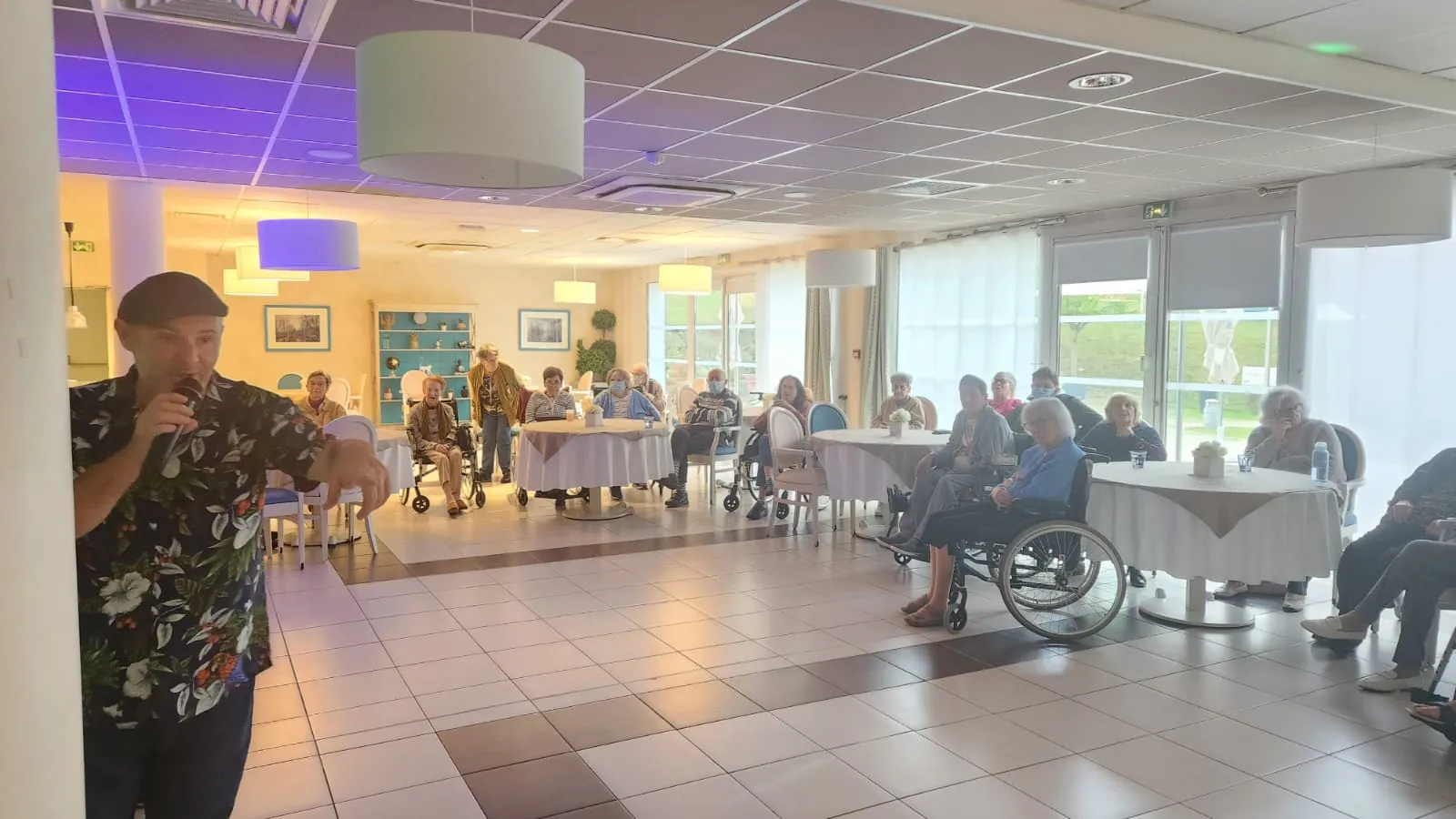 Fête des Anniversaires à la résidence médicalisée d'Esbly