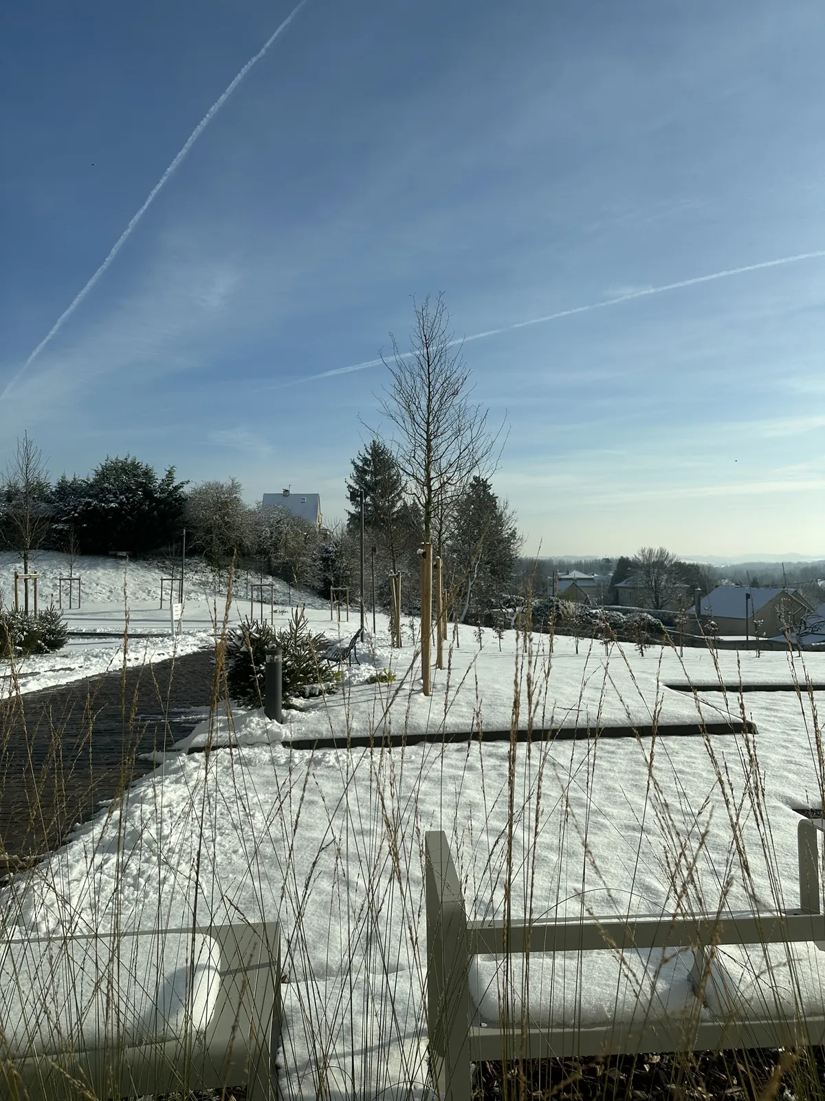 De la neige à la Résidence Les Boutons d'Or
