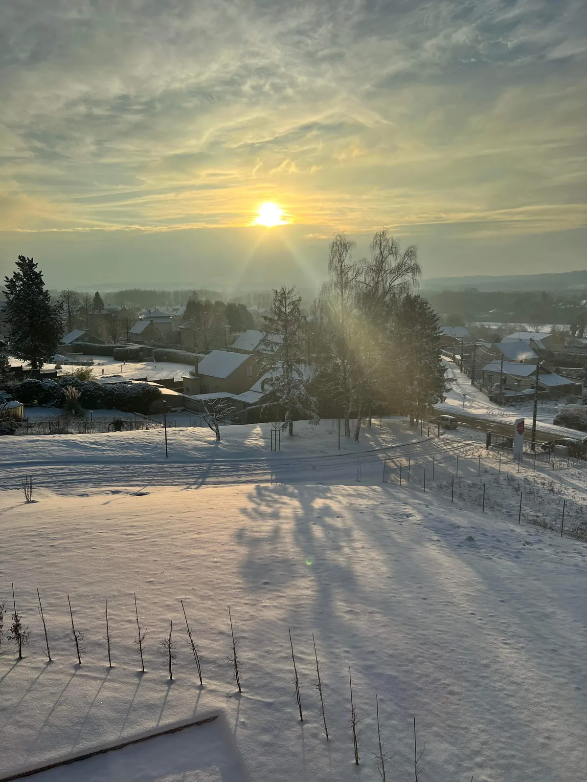 De la neige à la Résidence Les Boutons d'Or