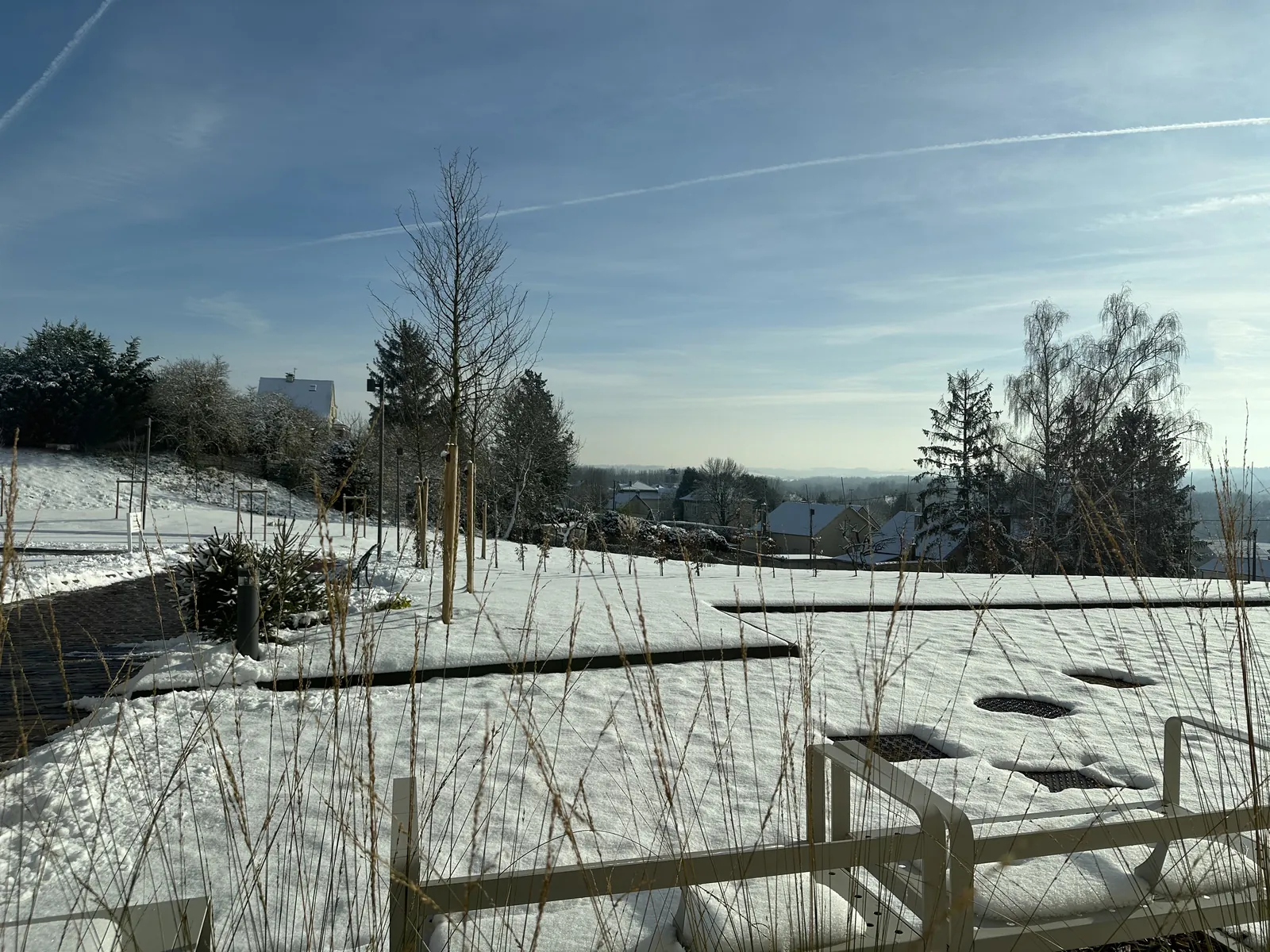 De la neige à la Résidence Les Boutons d'Or