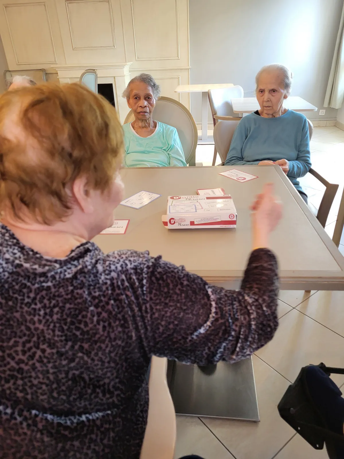 Atelier mémoire au 1er étage a la résidence les Adrets 