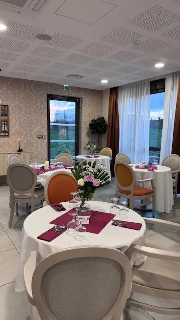Beaujolais NOUVEAU aux terrasses de l'étoile.