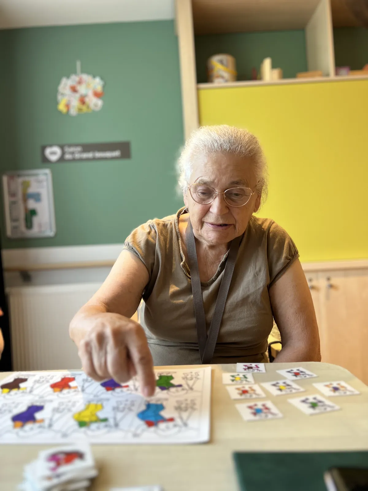 Des instants partagés en unité protégée : les ateliers cognitifs