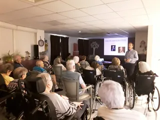 Conférence avec L. Lombardi
