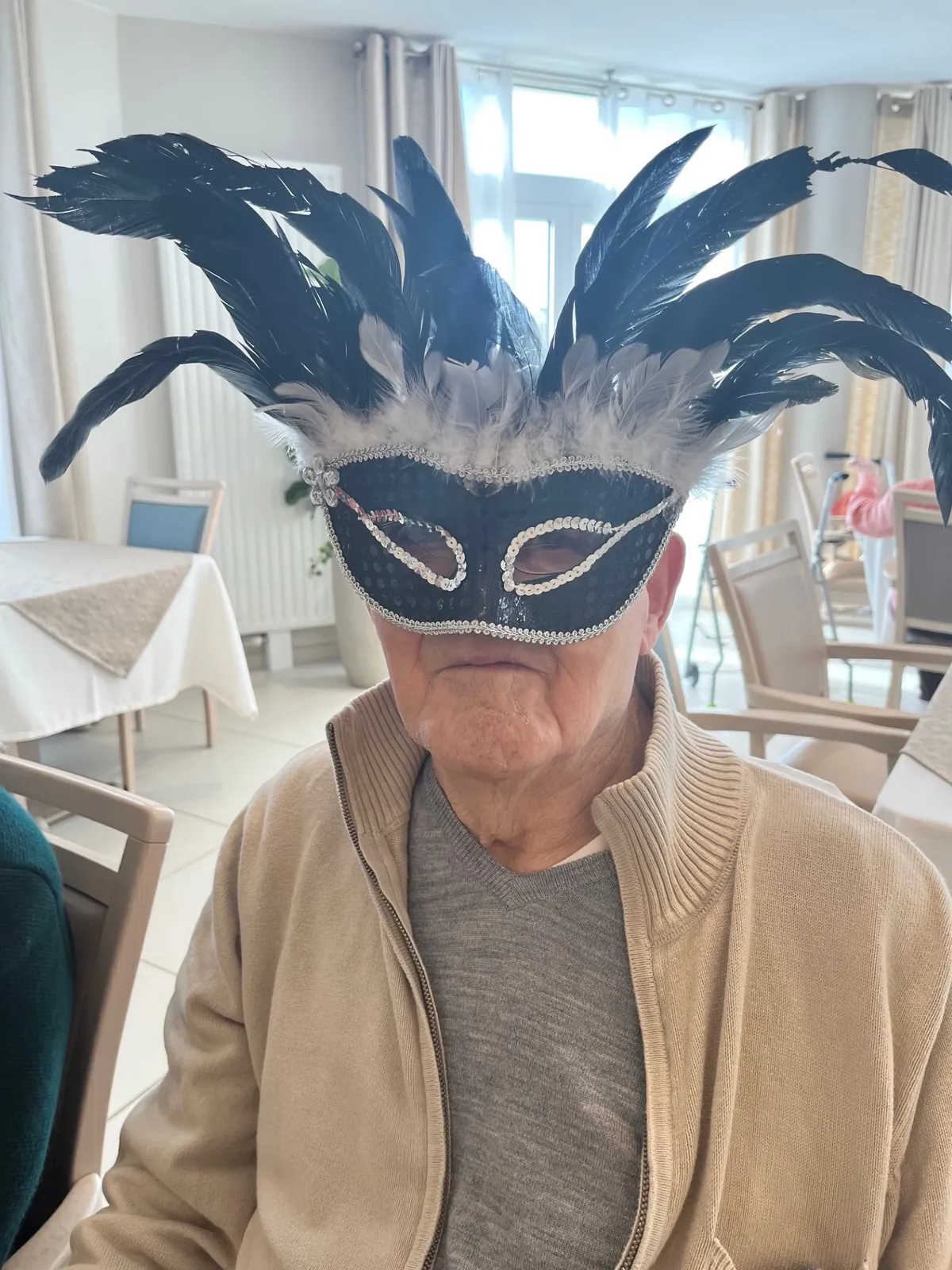 Au Bal Masqué .....