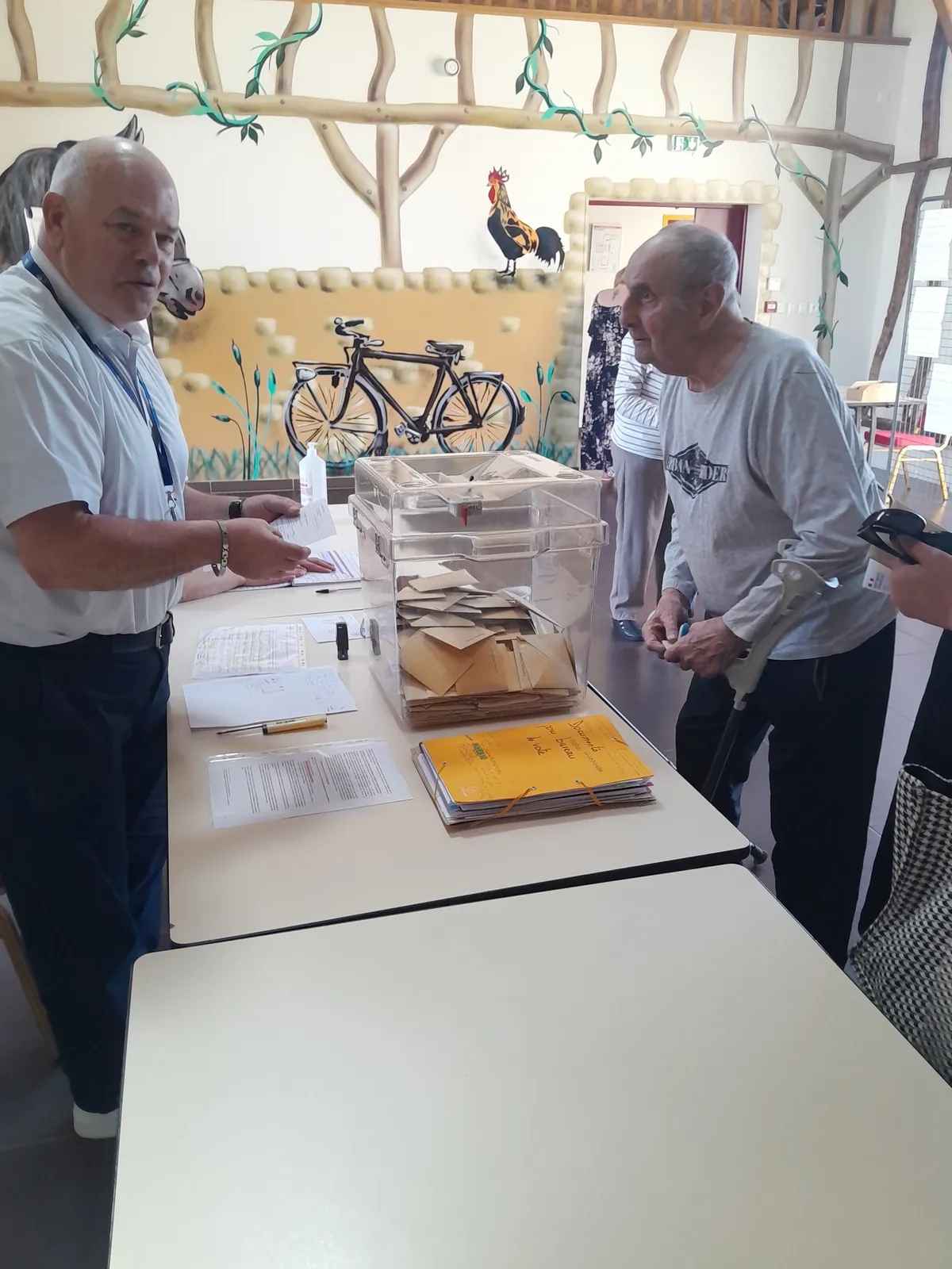Elections européennes et législatives. 