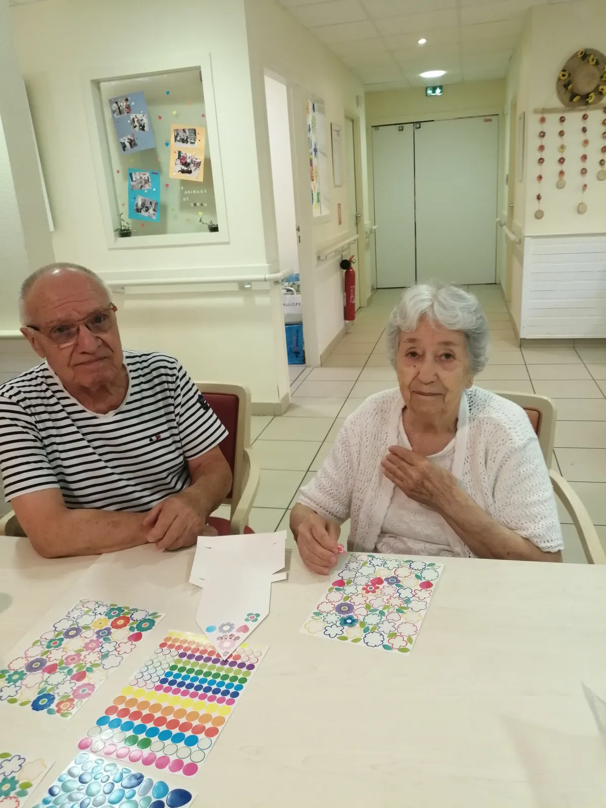  Un bel après-midi créatif partagé en famille à l'Accueil de Jour 