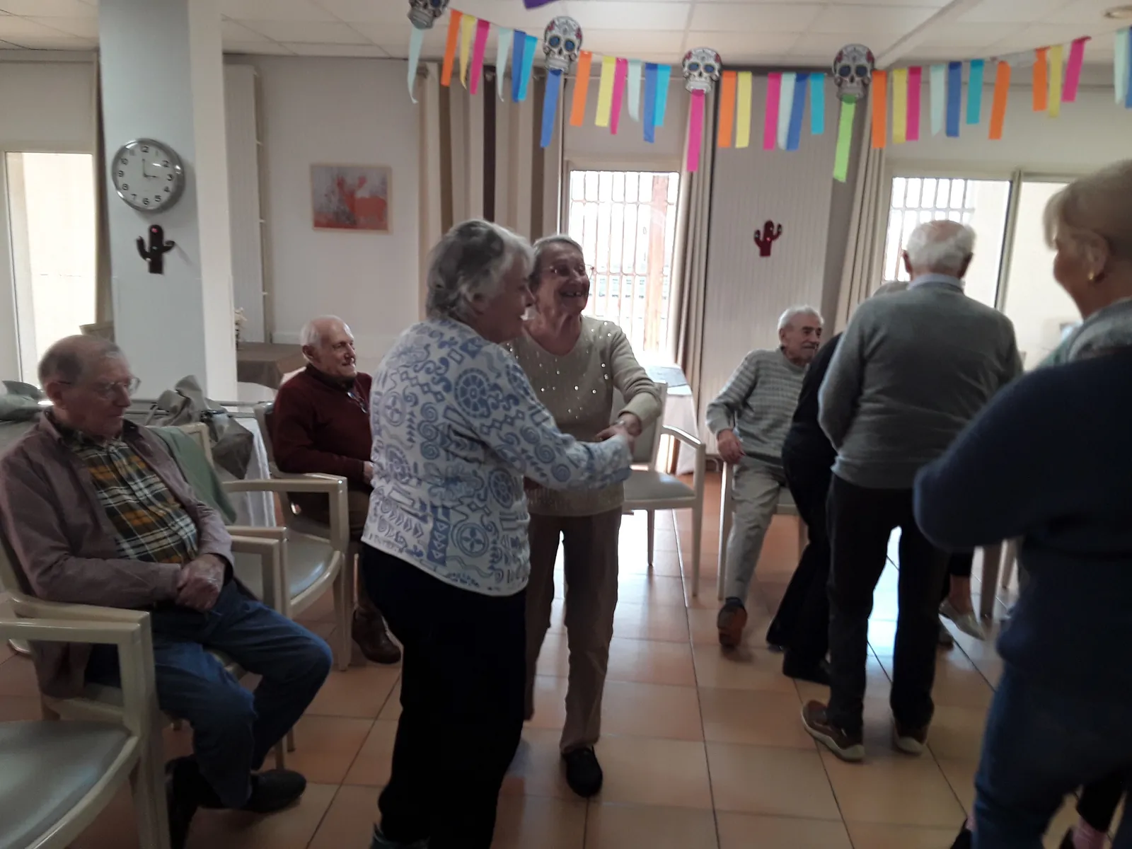 dimanche thé dansant suite
