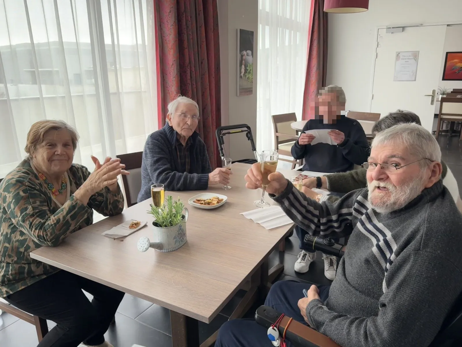 Apéritif convivial à la résidence !