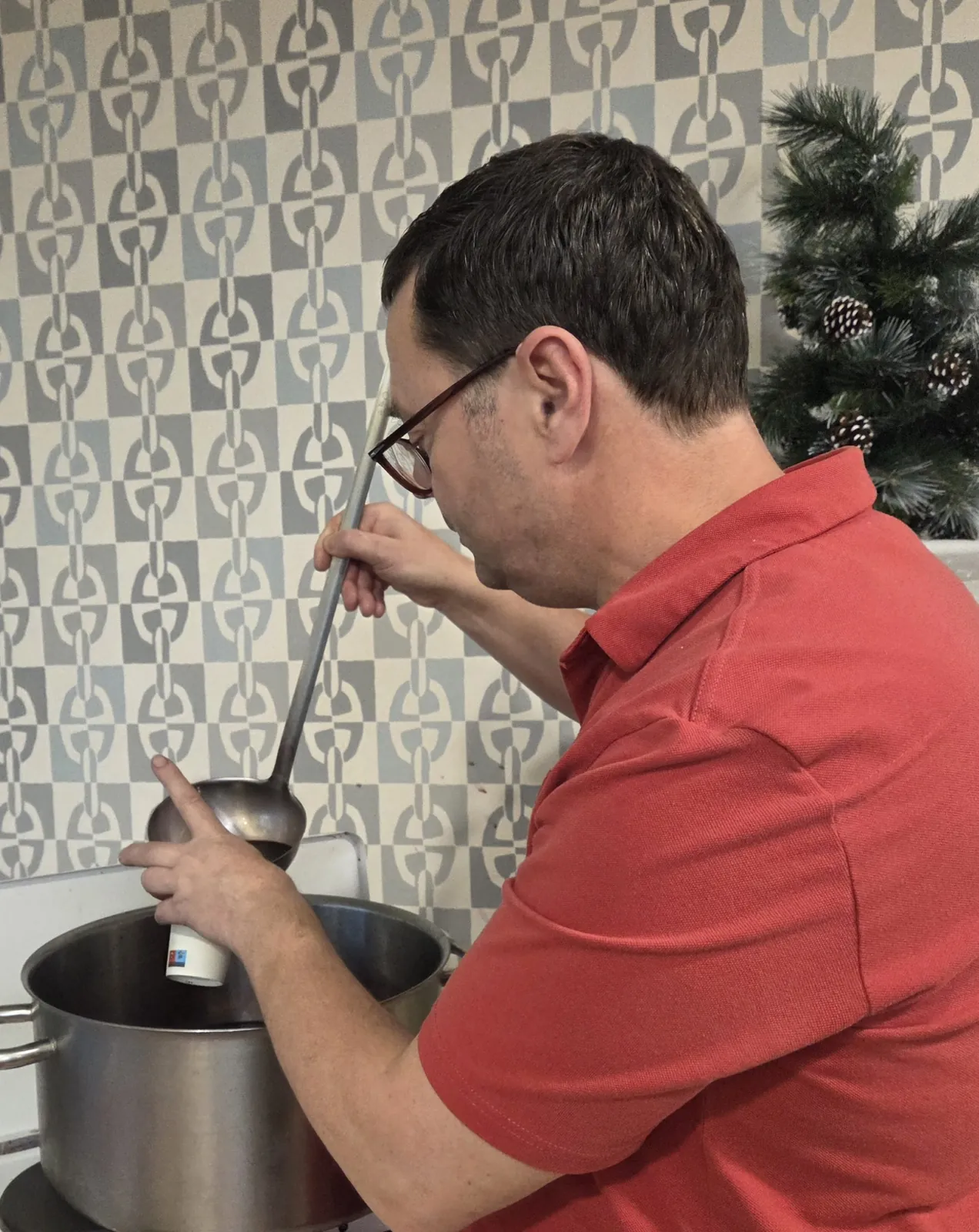Guirlandes, Vin Chaud et Bonne Humeur !