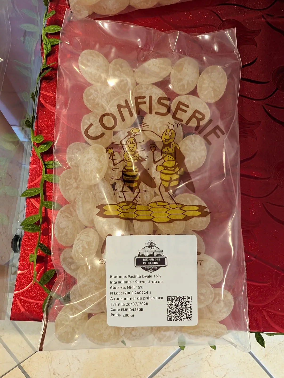 Découvrez le goût authentique de la Picardie avec notre miel local !