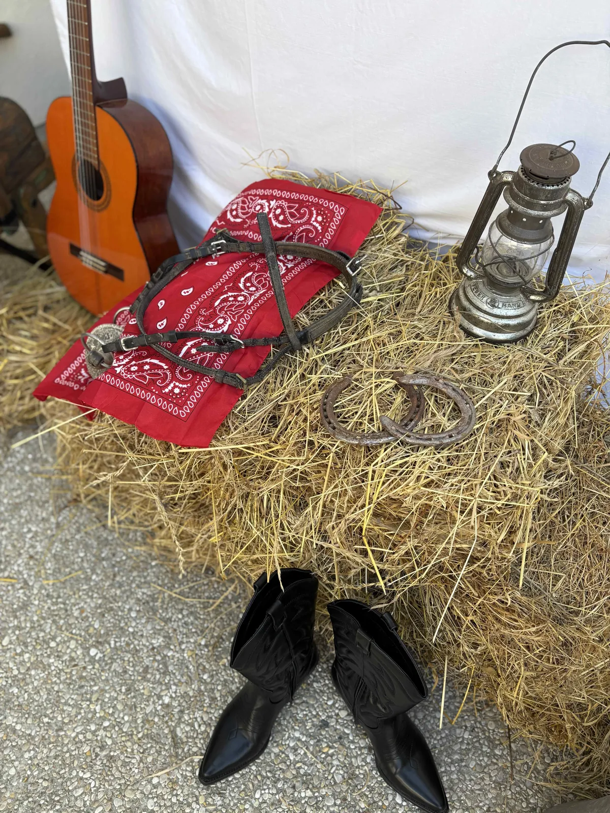 On met son chapeau et à cheval !