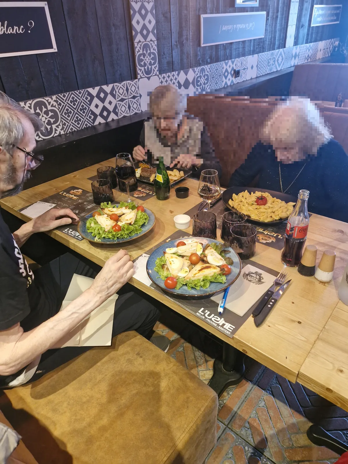 SORTIE AU RESTAURANT L'USINE LES JARDINS MEDICS PROVINS