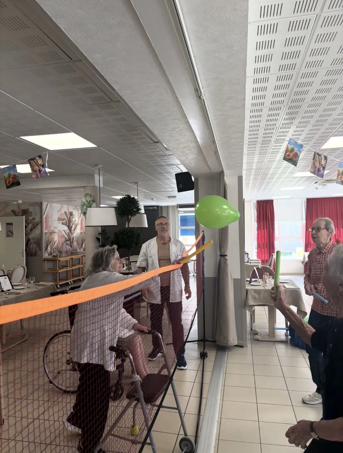 Un Après-midi de Sport et de Sourires à l'EHPAD