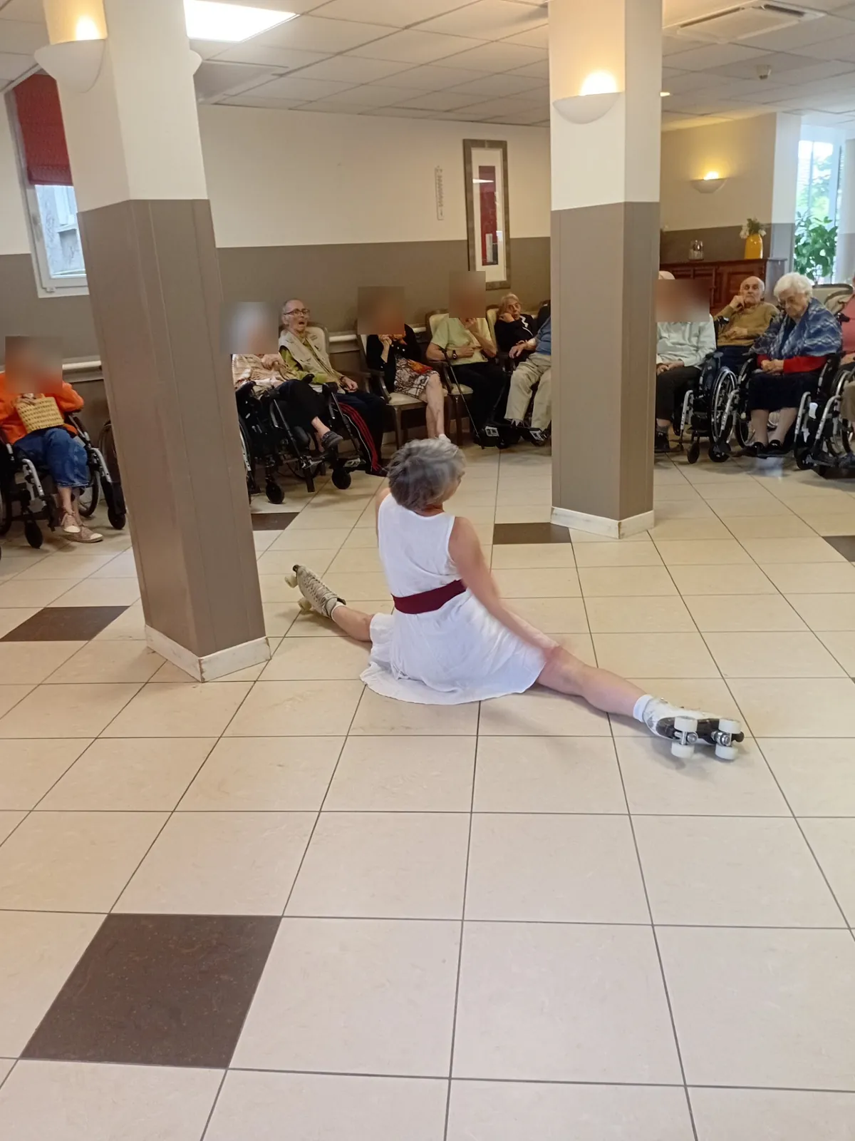 Quand les rollers s’invitent à la résidence pour un moment inoubliable