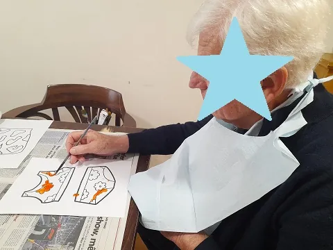 L'art' Mascarade à la maison de retraite les Vallières de Cagnes-sur-Mer 